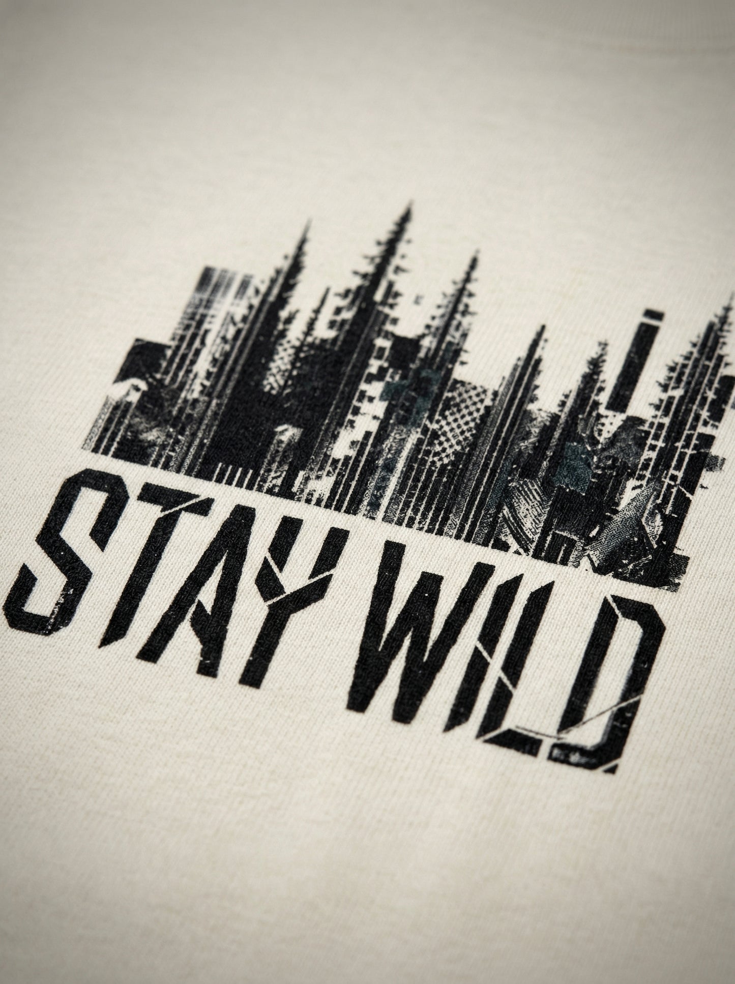 STAY WILD — OVERSIZED TEE